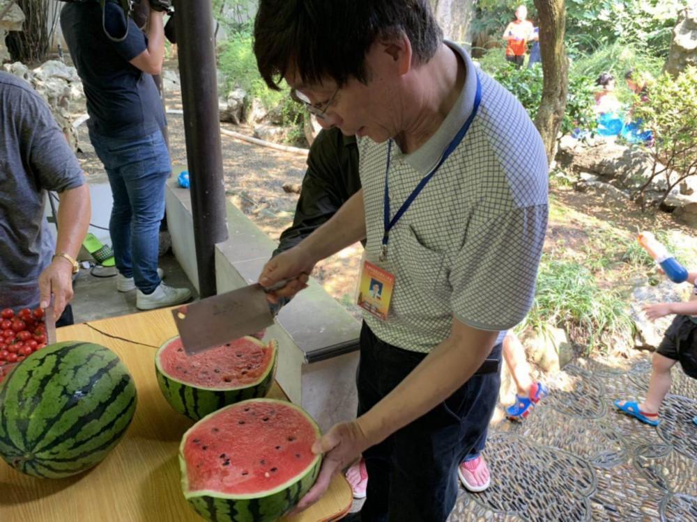 无码综合天天久久综合网:湖南西瓜价格最新行情,湖南西瓜价格最新行情，无码综合天天久久综合网的市场观察