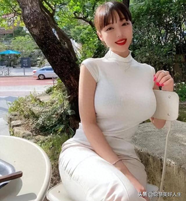 丰满人妻一区二区三区免费视频:头像男2017最新版,丰满人妻一区二区三区免费视频,探索热门内容与头像男的2017最新版魅力 丰满人妻一区二区三区免费视频:头像男2017最新版,丰满人妻一区二区三区免费视频,探索热门内容与头像男的2017最新版魅力