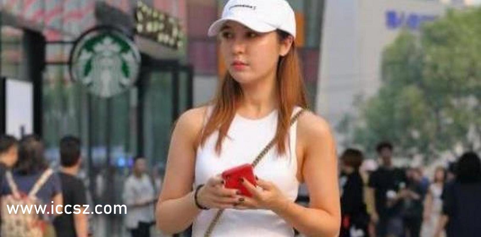 国产黑色丝袜在线观看片不卡顿:最新款mp3,探索国产黑色丝袜的魅力与最新款MP3的魔力