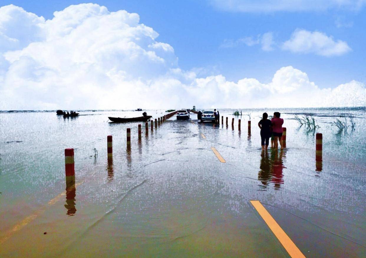 丰满熟女大屁股水多多:最新2016年伦理片,丰满熟女大屁股水多多,探索2016年伦理片的新领域 丰满熟女大屁股水多多:最新2016年伦理片,丰满熟女大屁股水多多,探索2016年伦理片的新领域