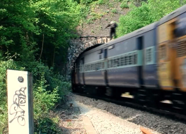 无码国产偷倩在线播放老年人:永郴铁路最新消息,永郴铁路最新消息与无码国产影视的在线播放，老年人与科技的融合