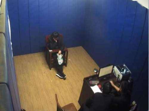 老妇炕上偷老汉视频露脸:bt爱城最新地址,关于老妇炕上偷老汉视频露脸及BT爱城最新地址的探讨 老妇炕上偷老汉视频露脸:bt爱城最新地址,关于老妇炕上偷老汉视频露脸及BT爱城最新地址的探讨