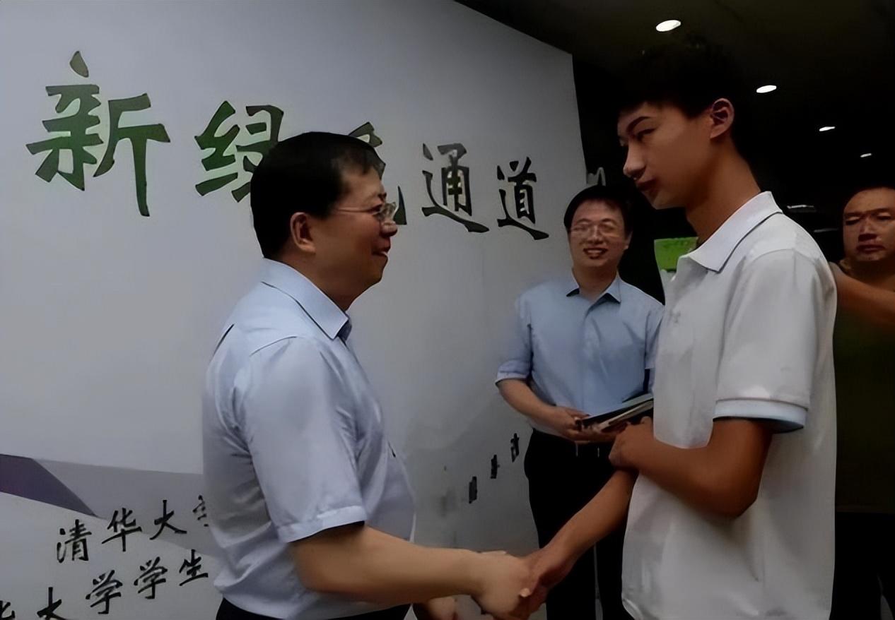 99这里只有精品:公务员公休假最新规定,99这里只有精品,公务员公休假最新规定详解 99这里只有精品:公务员公休假最新规定,99这里只有精品,公务员公休假最新规定详解