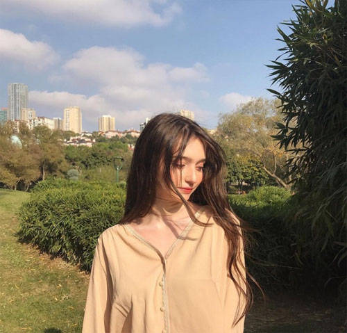 久久AV无码精品人妻系列 :qq女生头像2016最新版,久久AV无码精品人妻系列与最新QQ女生头像潮流——探索2016年女生头像文化