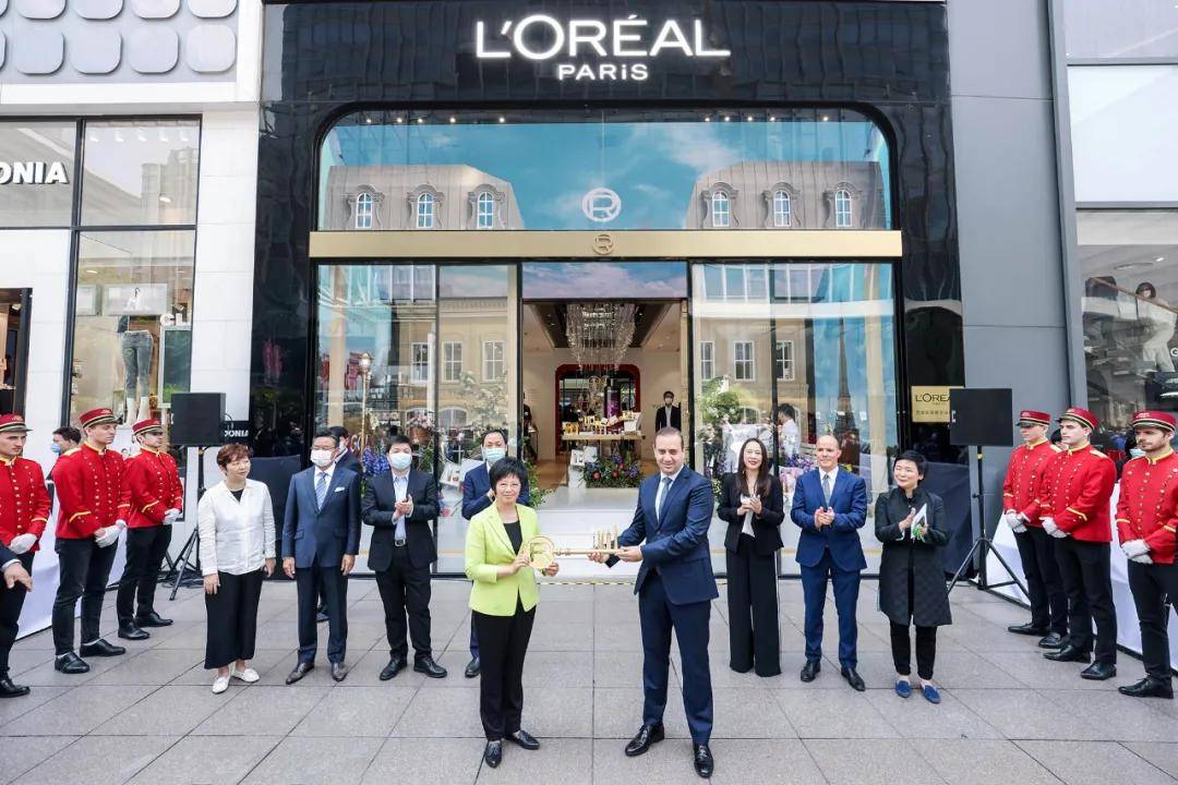 欧美一卡二卡新区乱码:上海10号线二期最新,欧美一卡二卡新区乱码现象与上海轨道交通十号线的探索之旅