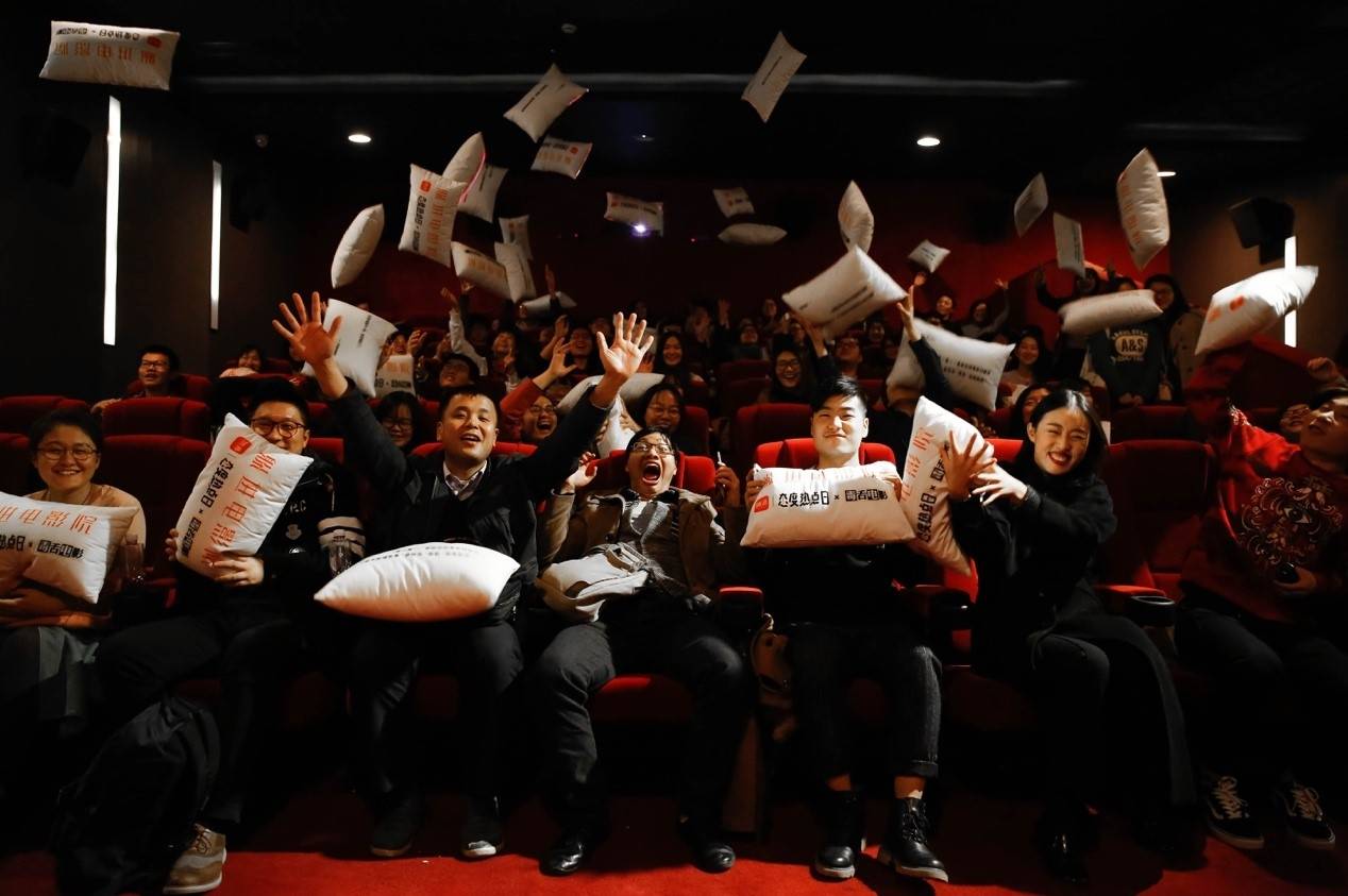 蜜臀av一区二区:最新巩义新闻,蜜臀与新闻，巩义的最新动态