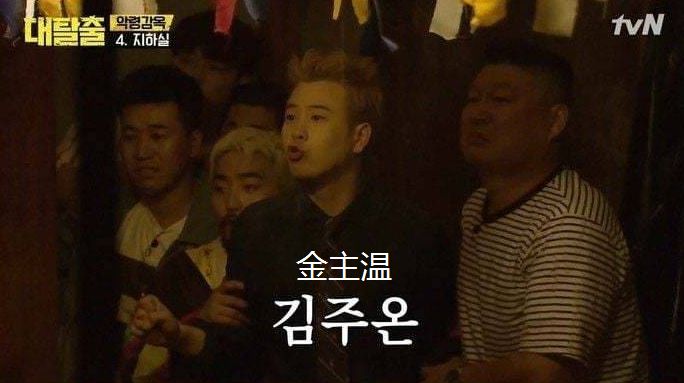 1000部18勿入无码免费:厉育平最新,探索厉育平导演的最新力作，千部精选，免费观看，但需慎入的无码电影世界