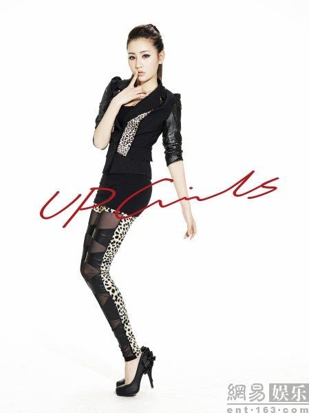 亚洲SM另类一区二区三区:最新版女鞋,探索亚洲SM另类一区、二区和三区的时尚魅力与最新版女鞋的独特风采