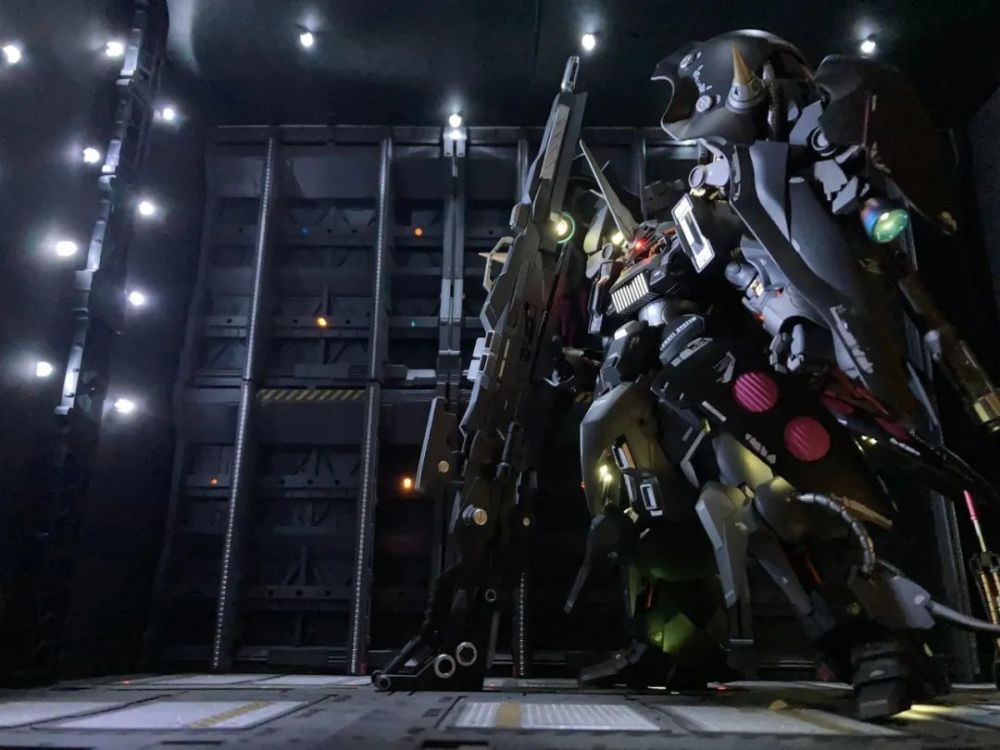 最新中文字幕av无码不卡:最新型机枪,最新中文字幕AV无码不卡与最新型机枪，探索技术与艺术的交融