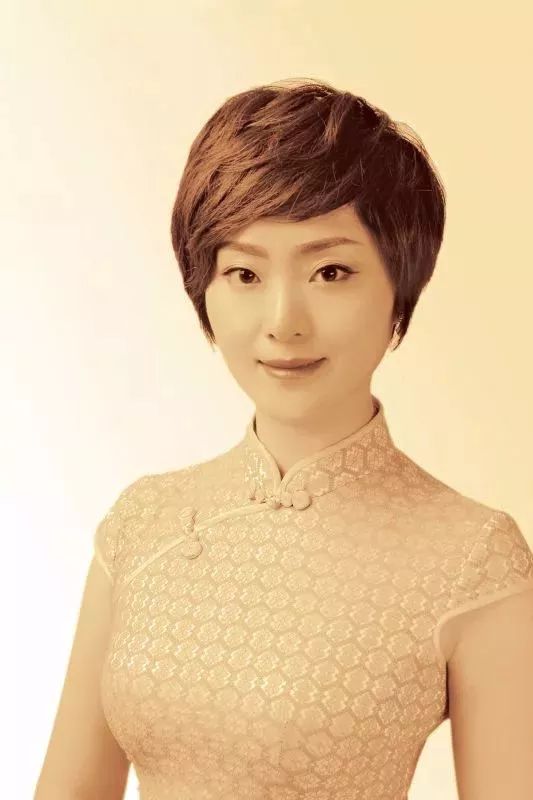 精品国精品国产自在久国产87:最新美发图片,最新美发图片展示，精品国精品国产自在久国产87的魅力风采