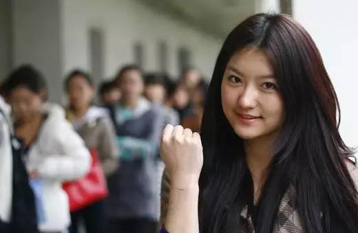 午夜亚洲AⅤ无码高潮片苍井空:南城最新招工,午夜亚洲AⅤ无码高潮片与苍井空，探寻南城最新招工背后的故事