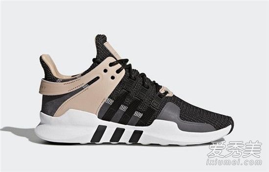 国内精品久久久久久中文字幕:阿迪最新女鞋,阿迪最新女鞋，国内精品久久久久久中文字幕的时尚引领者