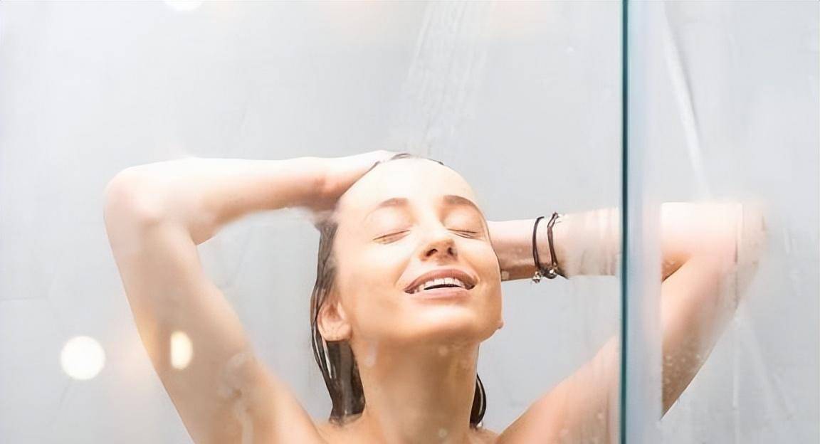 女人自慰喷水翻白浆是免费看:最新乐视电视,探索女性自我愉悦的世界,乐视电视的最新呈现与女性自慰体验探讨 女人自慰喷水翻白浆是免费看:最新乐视电视,探索女性自我愉悦的世界,乐视电视的最新呈现与女性自慰体验探讨