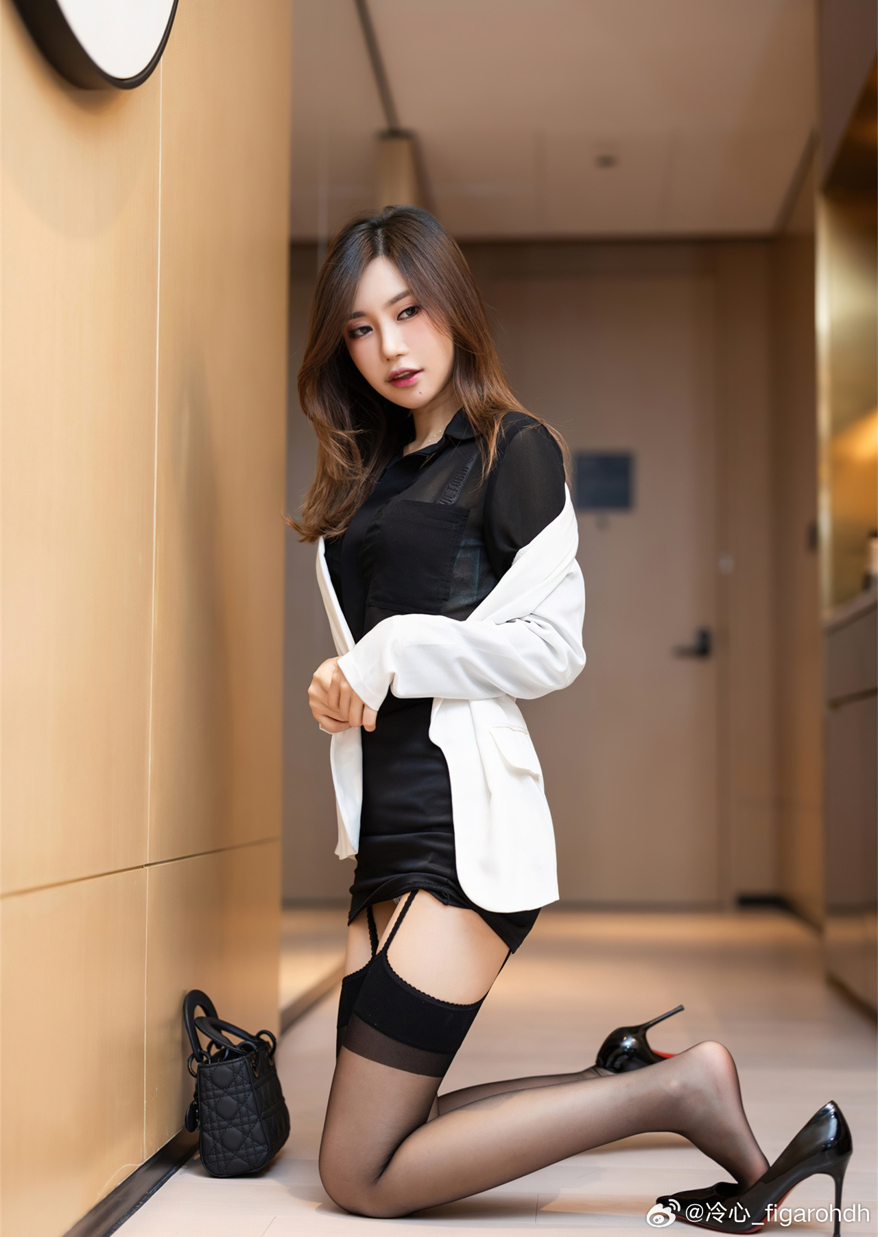 99热这里有精品:最新丝袜番号2017,探索时尚前沿，丝袜的魅力与最新丝袜番号2017