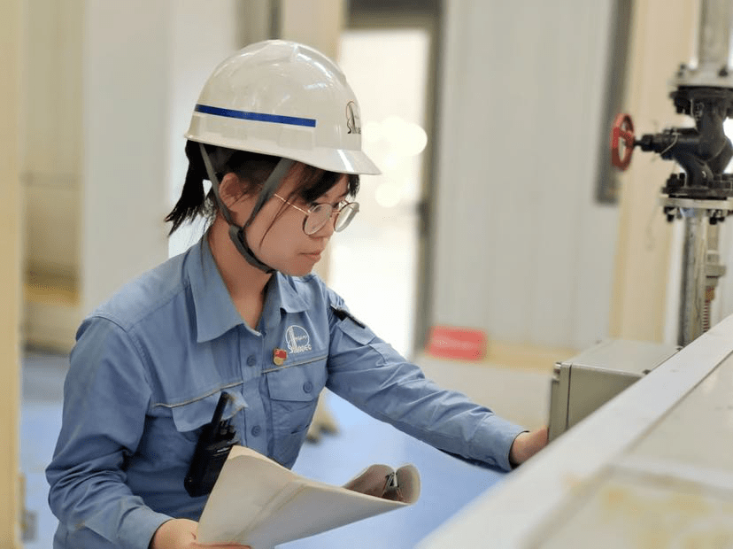 精品国产AV一二三四区:煤化工最新招聘,精品国产AV一二三四区，煤化工最新招聘——打造卓越团队，引领行业未来