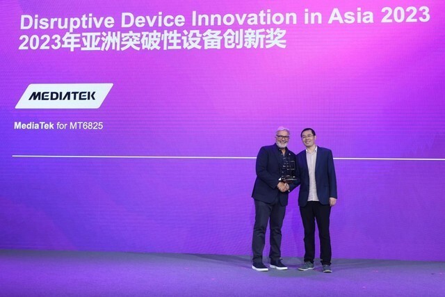 亚洲精品人成网线在线播放VA:刘强东最新活动,刘强东最新活动，亚洲精品人在线播放VA的启示与展望