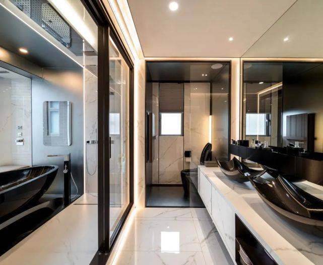 香港三级精品三级在线专区:军情最新消息,香港三级精品在线专区与全球军情最新消息