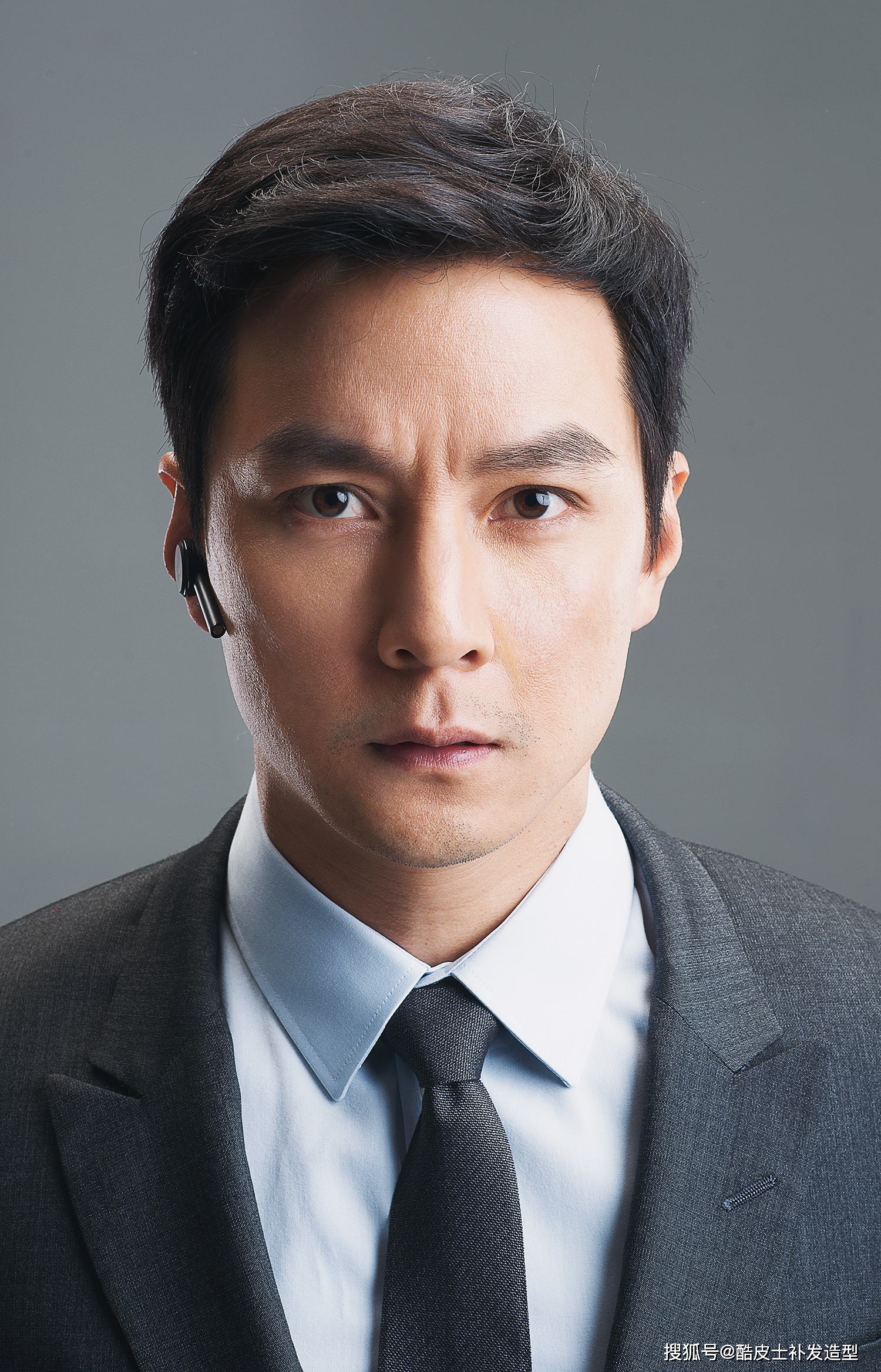 国产激情无码一区二区APP:吴彦祖最新发型,探索吴彦祖的新发型与国产激情无码一区二区APP的魅力