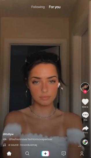 欧美超级乱婬视频播放:instagram最新安卓版,欧美超级乱婬视频播放，Instagram最新安卓版的探索与观察