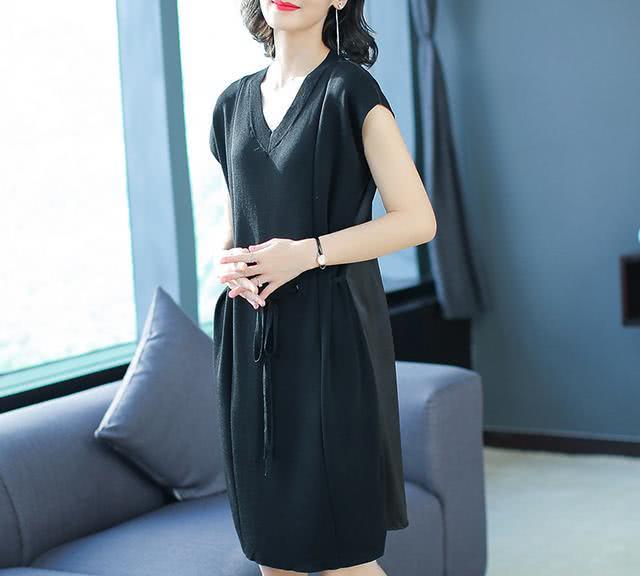 无码人妻一区二区三区免费看:最新款式女装,探索最新女装款式，一区、二区、三区的时尚无码人妻风采