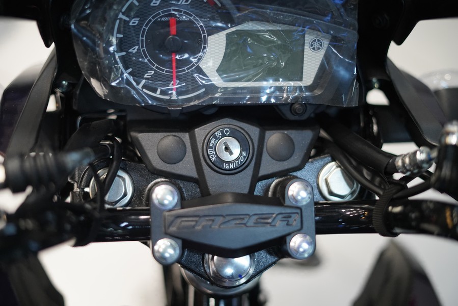 精品日产一卡2卡三卡4卡自拍:飞致150最新价,探索精品日产摄影艺术，一卡到四卡自拍之旅与飞致150最新价格概览