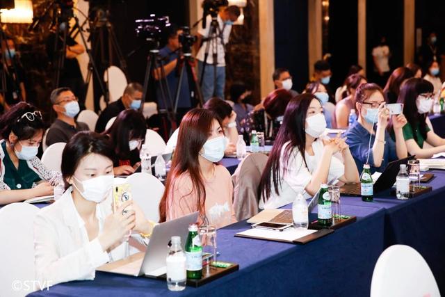 亚洲人成无码网WWW电影麻豆:万达最新新闻,亚洲影视产业的新动态，麻豆电影与万达的最新新闻