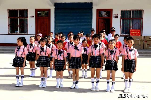 久久久久国产一区二区:垦利最新招聘女工人,久久久久国产一区二区，垦利最新招聘女工人的探索与发现