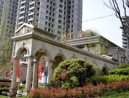 国产精品久久毛片:曲江龙邸最新房价,国产精品久久毛片与曲江龙邸最新房价，深度探讨与观察