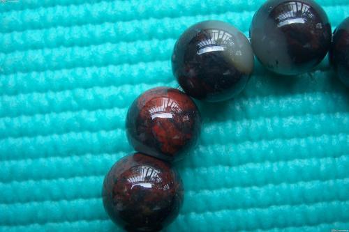 免费无遮挡很爽很污很黄的网站:桂林鸡血玉最新价格,桂林鸡血玉最新价格及探索免费无遮挡内容的网站