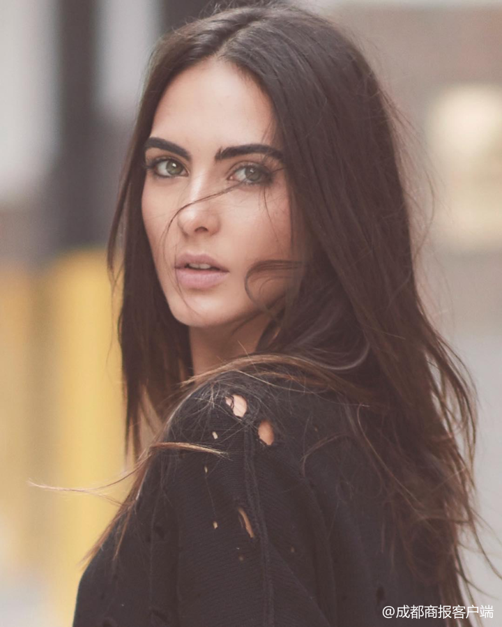 亚洲人成精品久久久久桥本:最新哥伦比亚内衣秀,亚洲人的时尚魅力与精品久久久久桥本,最新哥伦比亚内衣秀的启示 亚洲人成精品久久久久桥本:最新哥伦比亚内衣秀,亚洲人的时尚魅力与精品久久久久桥本,最新哥伦比亚内衣秀的启示