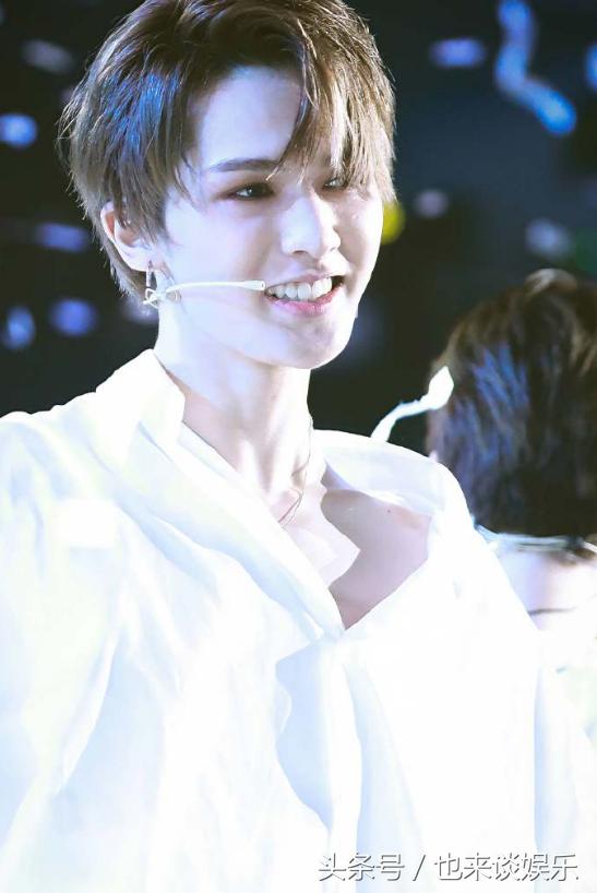 免费人成视频在线播放:傲日其愣最新微博,免费人成视频在线播放与傲日其愣的最新微博动态 免费人成视频在线播放:傲日其愣最新微博,免费人成视频在线播放与傲日其愣的最新微博动态