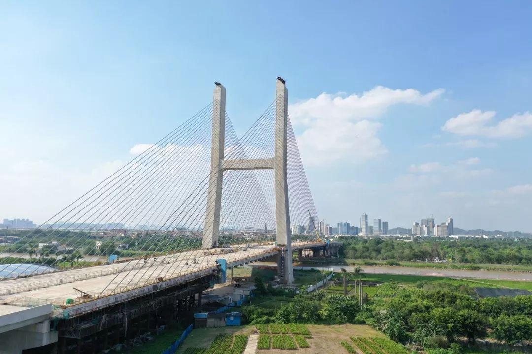 国自产拍亚洲免费视频:海华大桥最新消息,国自产拍亚洲免费视频与海华大桥的最新消息 国自产拍亚洲免费视频:海华大桥最新消息,国自产拍亚洲免费视频与海华大桥的最新消息