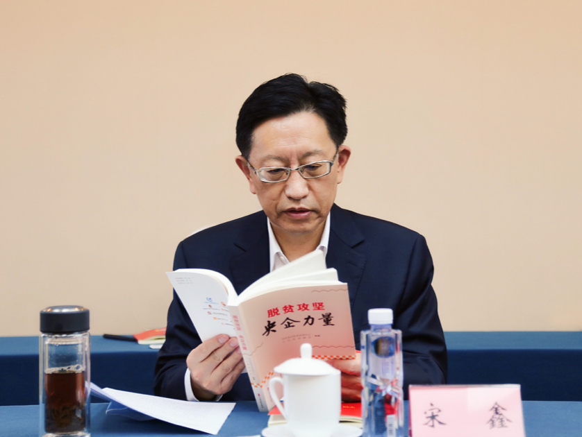 国偷自产AV一区二区三区:八卦洲最新新闻,八卦洲最新新闻聚焦,国偷自产AV产业一区二区三区的深度探讨 国偷自产AV一区二区三区:八卦洲最新新闻,八卦洲最新新闻聚焦,国偷自产AV产业一区二区三区的深度探讨