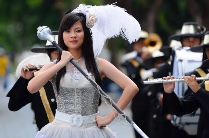 亚洲精品无码成人AV电影网:地下城最新天空套,亚洲精品无码成人AV电影网与地下城的最新天空套探索