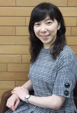 日韩人妻无码精品无码中文字幕:4套人民币最新价格,关于日韩成人内容与人像艺术，以及人民币最新价格的探讨