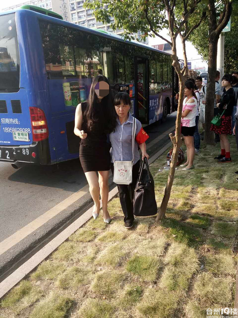 无码国内精品久久人妻:902路公交车路线最新,探索无码国内精品，久久人妻与最新902路公交车路线