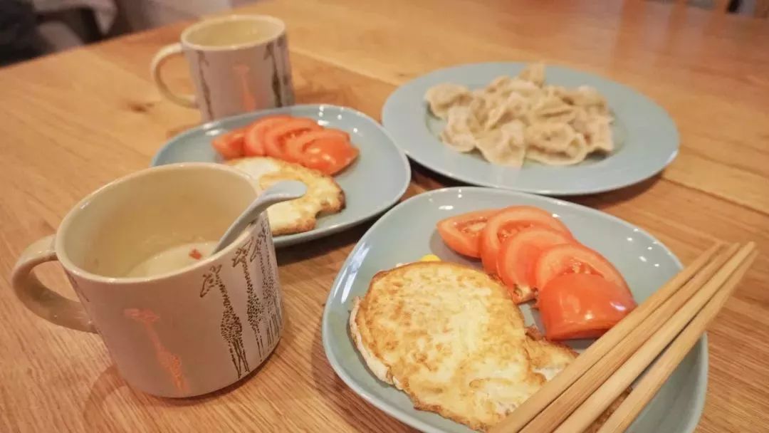 精品一区二区三区自拍图片区:欢乐饭米粒最新一期,精品一区二区三区自拍图片区，欢乐饭米粒最新一期的魅力展现