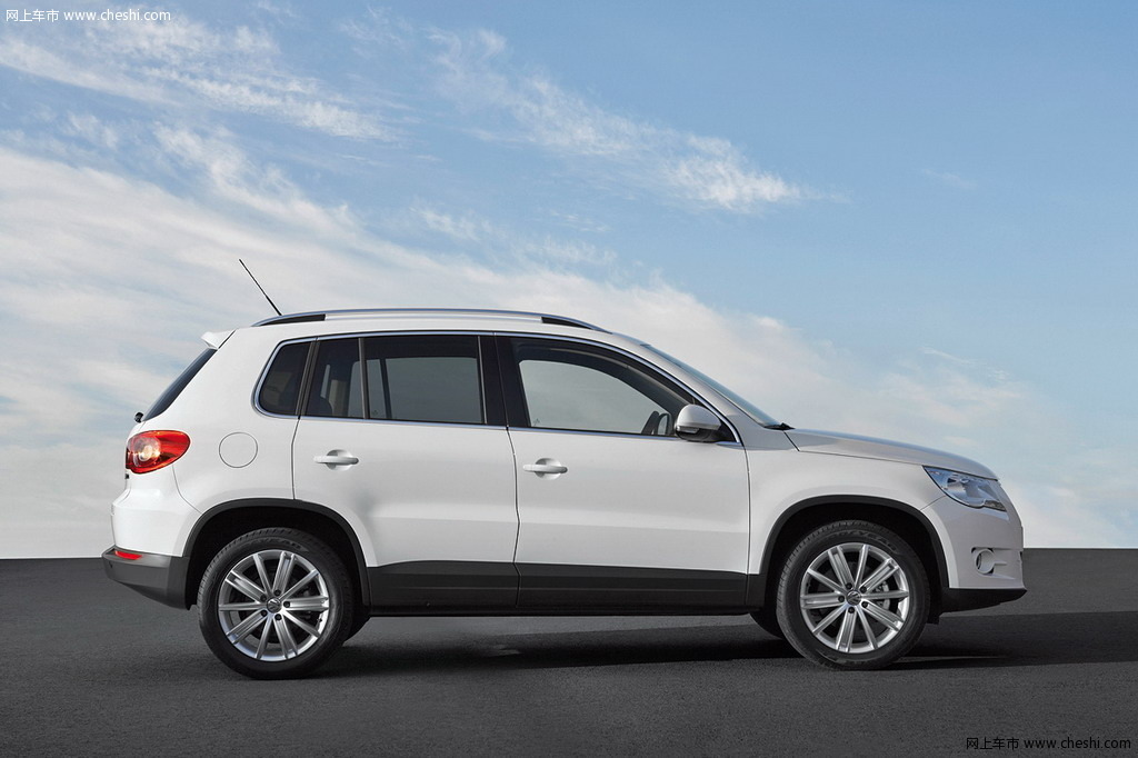 久久九九精品99国产精品:最新款哈佛h6图片,久久九九精品与国产之光，最新款哈佛H6图片展示