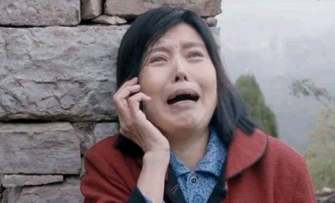 秋霞a级毛片在线看:陆丰坟爷最新消息,秋霞与陆丰坟爷，最新消息与深度探讨