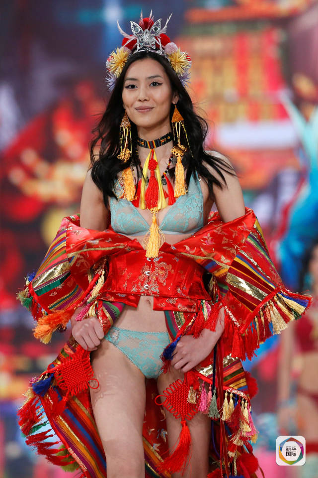 精品国产免费人成网站:维多利亚2最新版本,精品国产免费成人网站与维多利亚2最新版本的探索