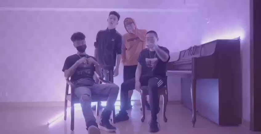 久久午夜无码免费:红花会最新,久久午夜无码免费，红花会最新动态探索