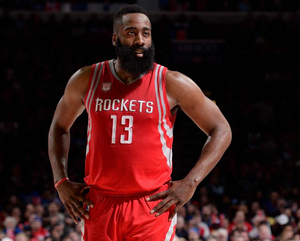 2021国产精品香蕉在线观看:nba最新广告,探索国产精品香蕉与NBA广告的新世界，在线观看的无限魅力