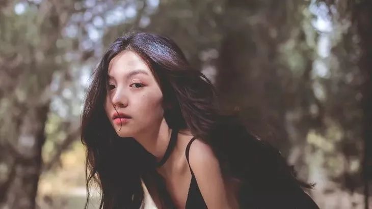 国产精品久久无码一区:黑道最新小说,探索国产黑道小说的魅力，最新一区无码精品与长久不衰的传奇故事