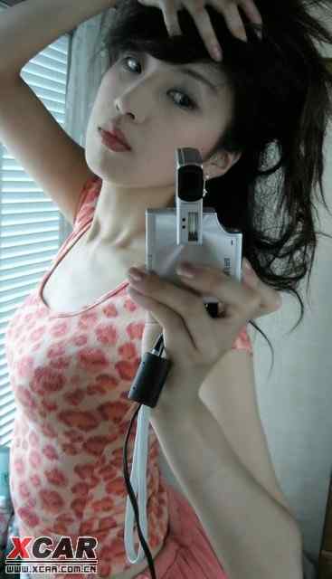 国产A级毛多妇女视频:最新粉色手机,国产A级毛多妇女视频与最新粉色手机的交织世界