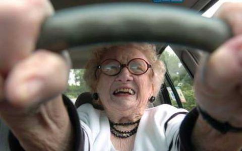 欧洲熟妇色XXXXX欧美老妇伦:旋转轮胎最新,欧洲熟妇色与欧美老妇的旋转轮胎最新探索