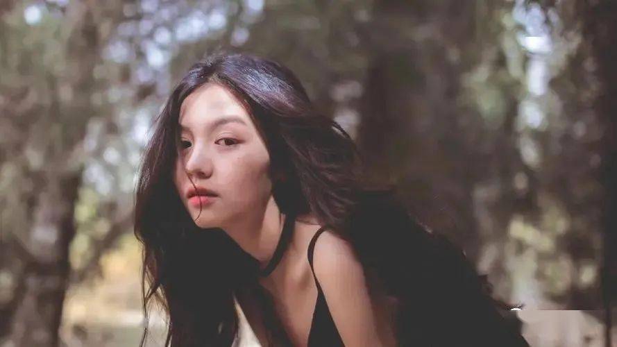 久久亚洲精品成人无码网站夜色:凤凰传奇最新歌,久久亚洲精品成人无码网站夜色中的凤凰传奇最新歌曲探索 久久亚洲精品成人无码网站夜色:凤凰传奇最新歌,久久亚洲精品成人无码网站夜色中的凤凰传奇最新歌曲探索