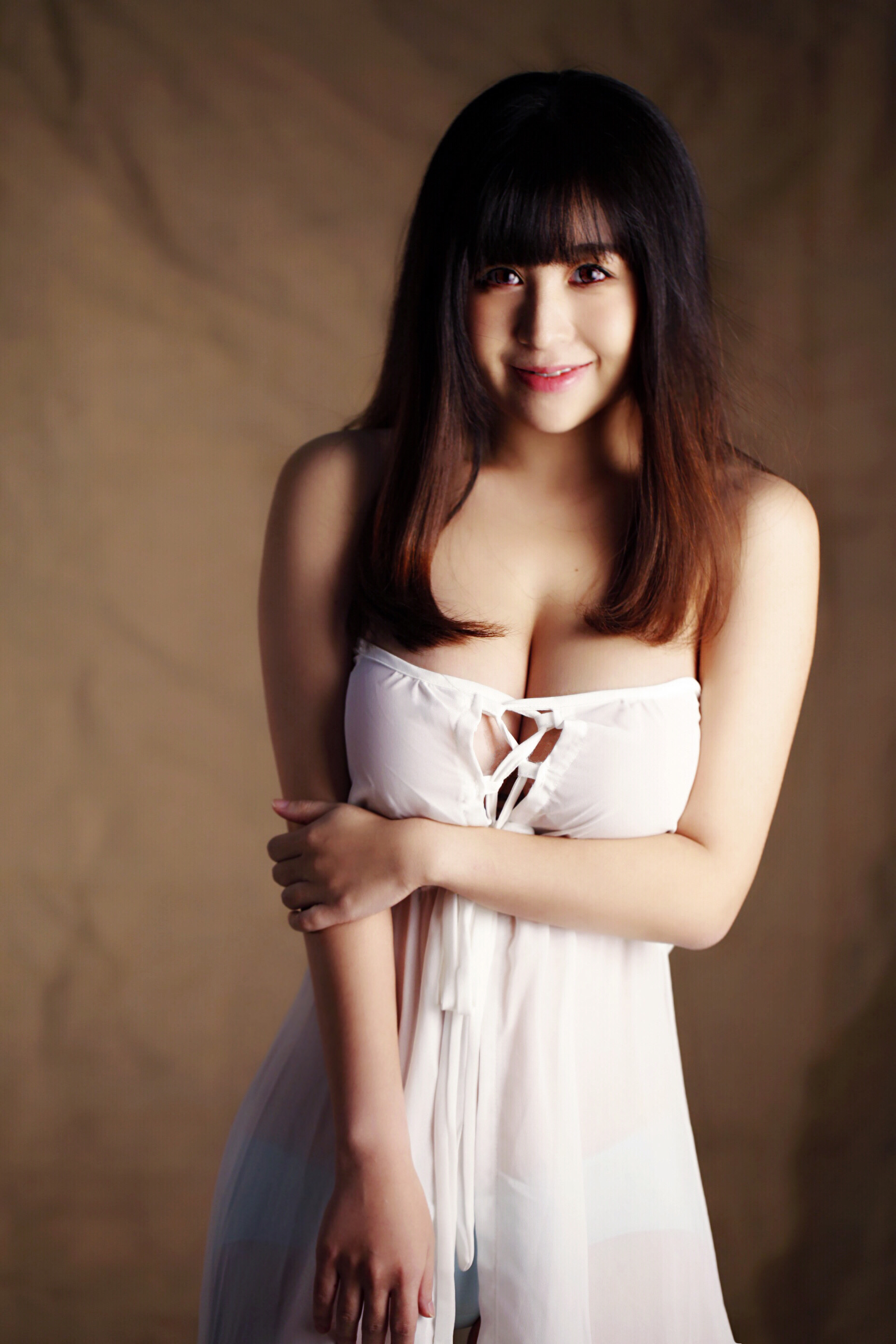 免费看美女被靠到爽的视频:悦纳最新报价,免费看美女被靠到爽的视频，悦纳最新报价