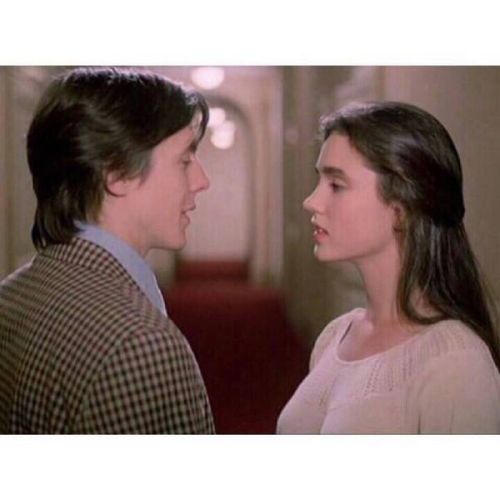 秋霞av一区二区二三区:最新情侣动漫头像,秋霞光影下的浪漫情侣动漫头像——最新一二三区精选 秋霞av一区二区二三区:最新情侣动漫头像,秋霞光影下的浪漫情侣动漫头像——最新一二三区精选