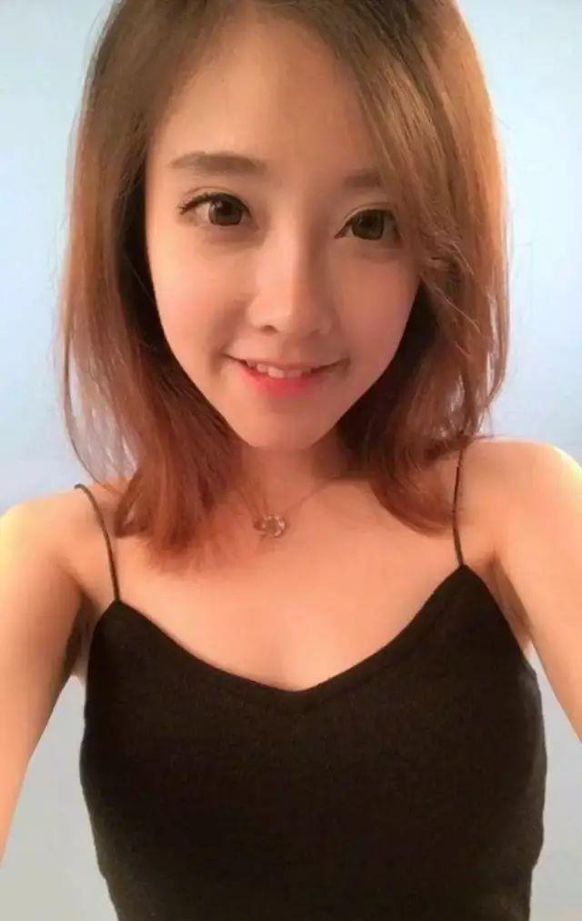 国产自产V一区二区三区C:冯提莫最新直播,国产自产V一区二区三区C，冯提莫最新直播的魅力与影响