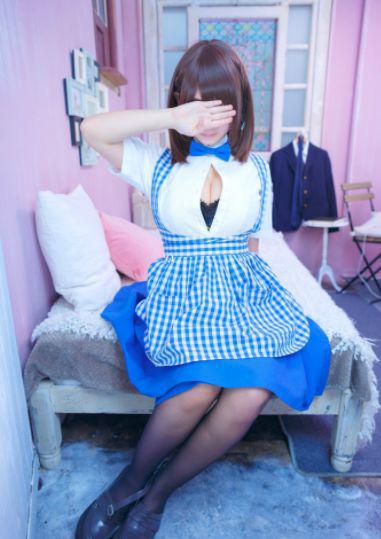 丰满少妇爆乳无码专区:6p价格最新,丰满少妇爆乳无码专区，探索真实与虚拟的边界，关于6p价格最新的一些思考